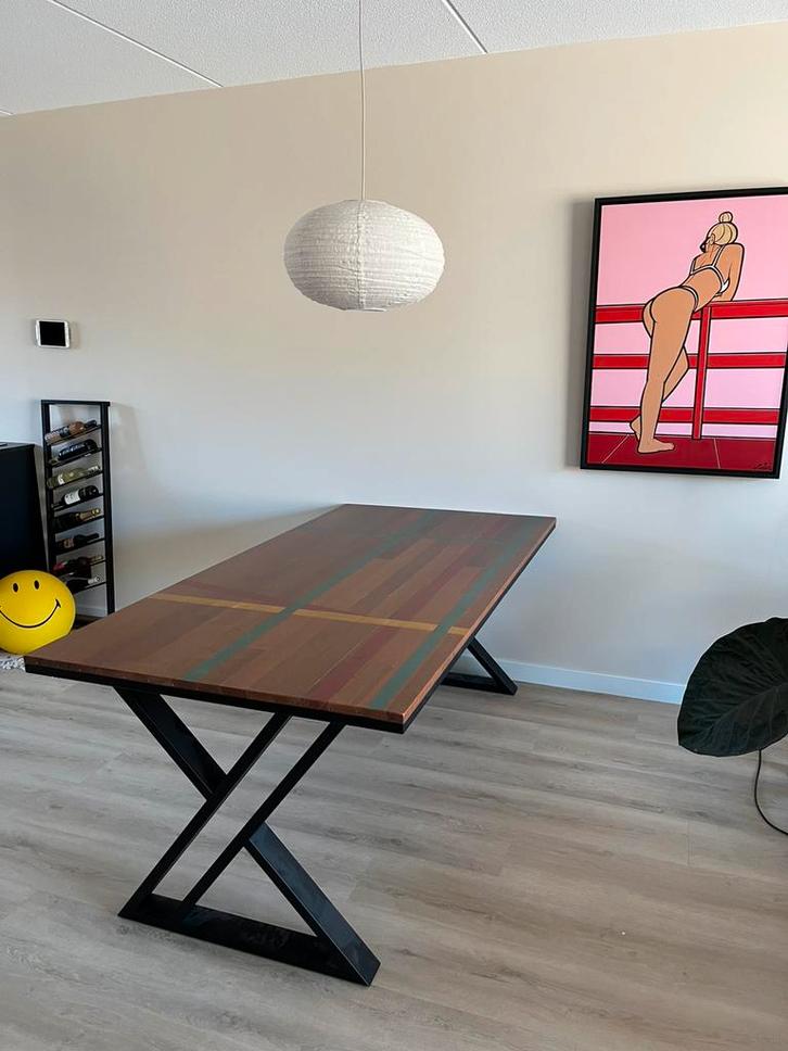 Eetkamertafel oude gymvloer hardhout, Huis en Inrichting, Tafels | Statafels, Zo goed als nieuw, Ophalen