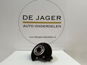 MERCEDES A B CLA GLA GLB FUSEE RECHTSACHTER A2470600 beschikbaar voor biedingen