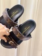 LV Louis Vuitton slippers, Kleding | Dames, Schoenen, Slippers, Bruin, Ophalen of Verzenden, Louis Vuitton