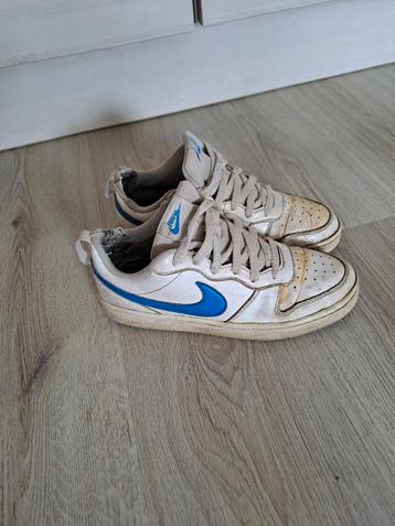 Nike court low maat 40 sneaker schoenen wit blauw beschikbaar voor biedingen