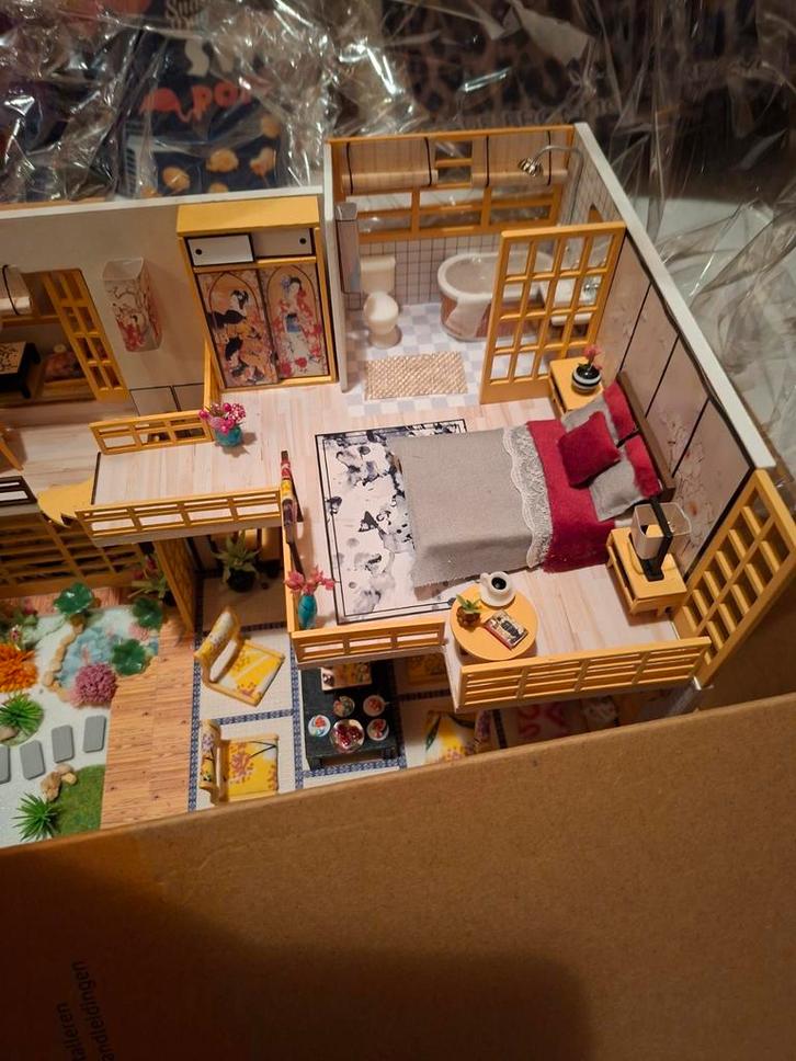 Gedetailleerd Diorama - Japans Huis, Hobby en Vrije tijd, Modelbouw | Figuren en Diorama's, Ophalen of Verzenden