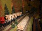Märklin 4684 en 4697, set draaischemelwagons met houtlading, Wisselstroom, Treinset, Nieuw, Ophalen of Verzenden