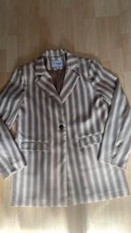 Nieuw creme streep blazer maat 40 NA-KD, Kleding | Dames, Jasjes, Kostuums en Pakken, Ophalen of Verzenden, Nieuw, Maat 38/40 (M)