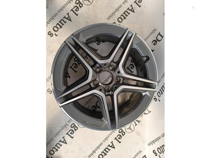 Velg van een Mercedes E-Klasse, Auto-onderdelen, Banden en Velgen, Velg(en), Personenwagen, Gebruikt, 3 maanden garantie, Ophalen of Verzenden