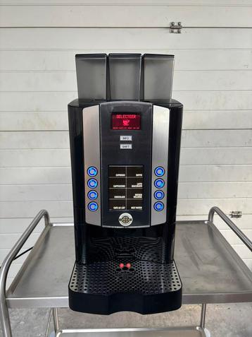 Carimali MX3 volautomatisch koffiezetapparaat! beschikbaar voor biedingen