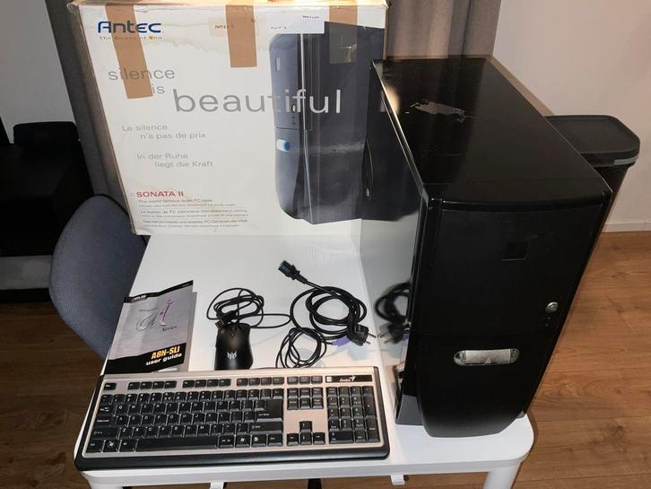 Zwarte Amd Athlon pc met 350gb opslag+Ssd, Computers en Software, Desktop Pc's, Gebruikt, 2 tot 3 Ghz, HDD, SSD, Minder dan 4 GB