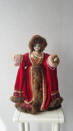 Russische pop, Verzamelen, Poppen, Ophalen, Zo goed als nieuw, Pop
