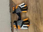 Keeper handschoenen, Ophalen, Gebruikt