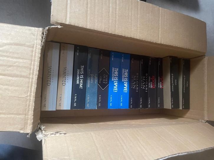 Partij  parfum flesjes 33ml.  4 Voor. 20 euro, Sieraden, Tassen en Uiterlijk, Uiterlijk | Parfum, Nieuw, Ophalen of Verzenden