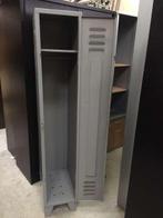 Stalen locker kleding kast, Huis en Inrichting, Kasten | Kledingkasten, Ophalen, Gebruikt, -, Niet ingevuld