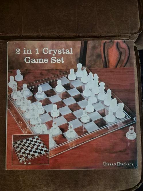 Schaak en dam spel. Crystal Game set 2 in 1, Hobby en Vrije tijd, Gezelschapsspellen | Bordspellen, Zo goed als nieuw, Een of twee spelers