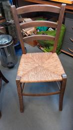 set van 2 Houten stoelen met rieten zitting, Ophalen, Riet of Rotan, Gebruikt, Bruin