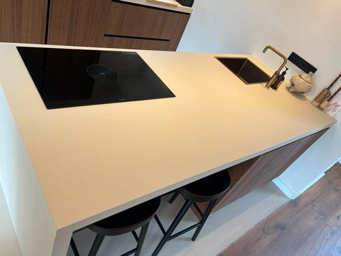 Nieuw luxe Fenix keukenblad incl Lanesto Brass spoelbak, Huis en Inrichting, Keuken | Keukenelementen, Nieuw, 200 cm of meer, 100 tot 150 cm
