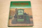 Tractoren uit de Wereld — 1892-2004 — Rijk Geïllustreerd, Boeken, Ophalen of Verzenden, Zo goed als nieuw, Tractor en Landbouw