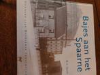 BAJES AAN HET SPAARNE- W.A. Spruit - 2001, Boeken, Ophalen of Verzenden, 20e eeuw of later, Zo goed als nieuw