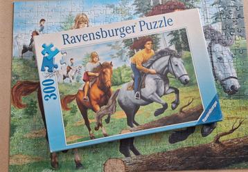 Ravensburger puzzel 300 stukjes Paarden Paardrijden beschikbaar voor biedingen