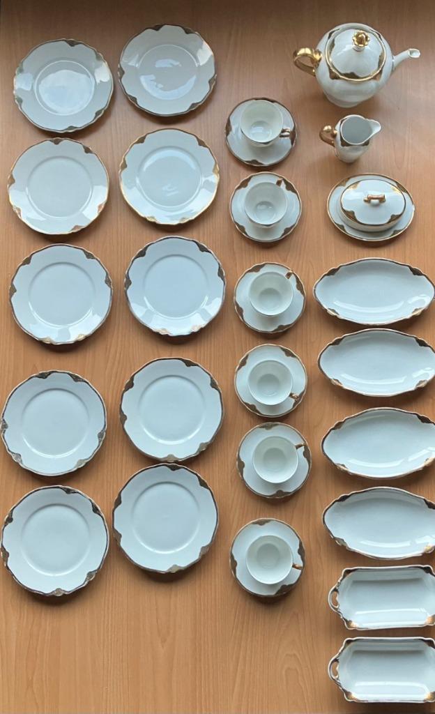 oud servies (ontbijt & lunch), Antiek en Kunst, Antiek | Servies compleet, Ophalen