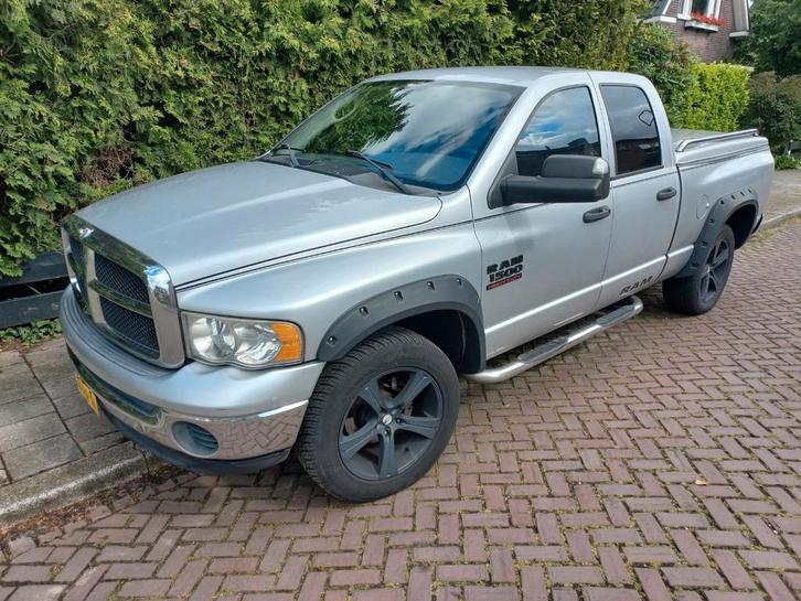 Dodge ram 2005. 4.7 v8. Marge auto., Auto's, Bestelauto's, Particulier, 4x4, Dodge, Benzine, Handgeschakeld, Geïmporteerd, Zilver of Grijs