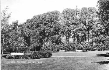 (300-302-009) Smilde Plantsoen met Kerk beschikbaar voor biedingen