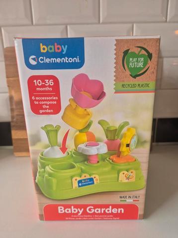 Vormenstoof 'baby garden'.  beschikbaar voor biedingen