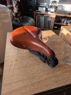 Bruin Lepper Fietszadel met Veren, Ophalen, Gebruikt, Algemeen, Lepper