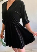 ZARA prachtige zwart fluwelen dames jurk maat S, Maat 38/40 (M), Zwart, Ophalen of Verzenden, Zo goed als nieuw