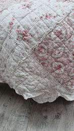 Romantische Quilt met Bloemenmotief, Huis en Inrichting, Woonaccessoires | Plaids en Woondekens, Ophalen of Verzenden, Zo goed als nieuw