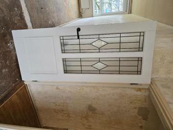 Zo goed als nieuwe glas-in-lood binnendeur beschikbaar voor biedingen