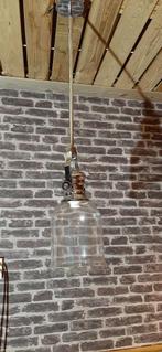 Prachtige lamp met glazen kelk en chroom bevestiging, Huis en Inrichting, Lampen | Hanglampen, Ophalen, N.v.t., N.v.t., Nieuw