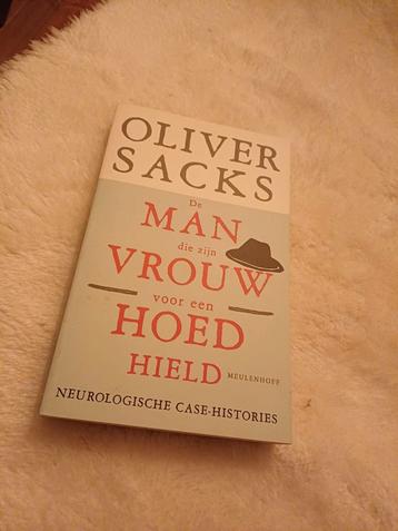 De Man die zijn Vrouw voor een Hoed Hield, Oliver Sacks beschikbaar voor biedingen