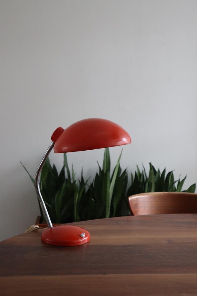 Vintage Massive oranje bureaulamp oranje / retro bauhaus 70, Huis en Inrichting, Lampen | Tafellampen, Zo goed als nieuw, Minder dan 50 cm