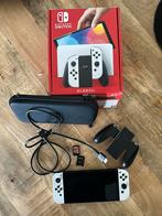 Nintendo Switch OLED + Mario Kart 8 + 256GB SD, Racen en Vliegen, Eén computer, Ophalen of Verzenden, Zo goed als nieuw