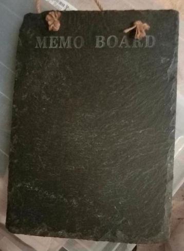 Leisteen Memobord / Krijtbord beschikbaar voor biedingen