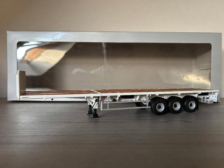 Dennison flatbed trailer wsi models 1/50 uitschuifbaar, Hobby en Vrije tijd, Modelauto's | 1:50, Zo goed als nieuw, Bus of Vrachtwagen