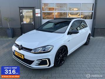 Volkswagen Golf 7.5 1.4 TSI PHEV GTE / Pano / ACC / CarPlay beschikbaar voor biedingen