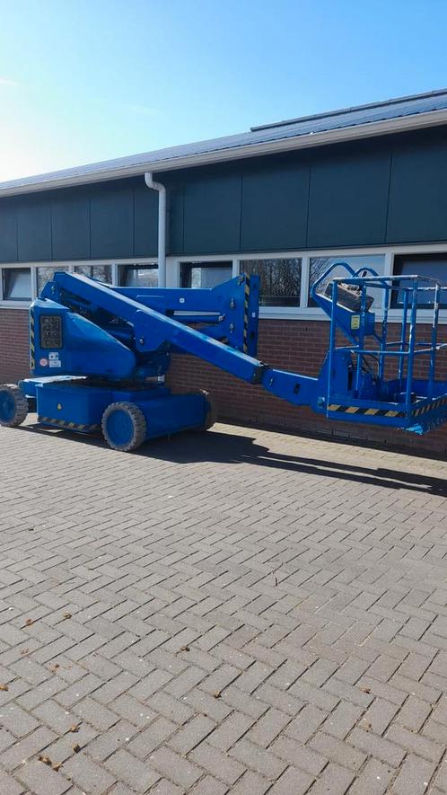 Nette JLG hoogwerker 14 meter, Zakelijke goederen, Machines en Bouw | Liften, Steigers en Ladders, Ophalen of Verzenden
