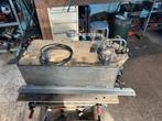 Hydrauliek unit, Ophalen, Zo goed als nieuw