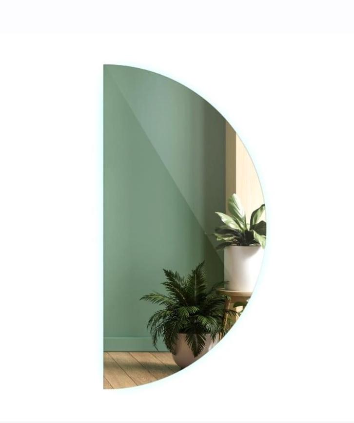 Stijlvolle Spiegel - Halfrond, Huis en Inrichting, Woonaccessoires | Spiegels, Nieuw, 50 tot 75 cm, 100 tot 150 cm, Overige vormen