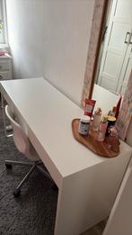 Ikea buro met 2 lades model Micke incl buro stoel, Ophalen of Verzenden, Gebruikt, Bureau