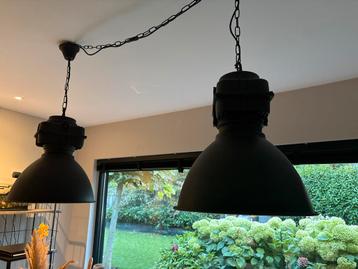 Industriële Hanglampen Set beschikbaar voor biedingen