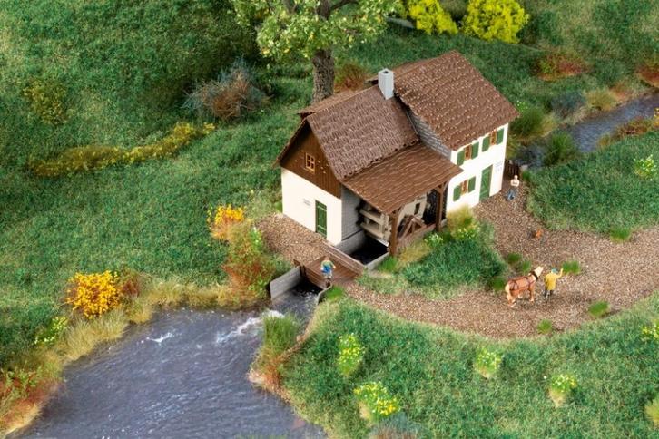 Watermolen / Oliemolen ZONDER motor VERO ( Auhagen ), Hobby en Vrije tijd, Modeltreinen | H0, Nieuw, Gelijkstroom of Wisselstroom