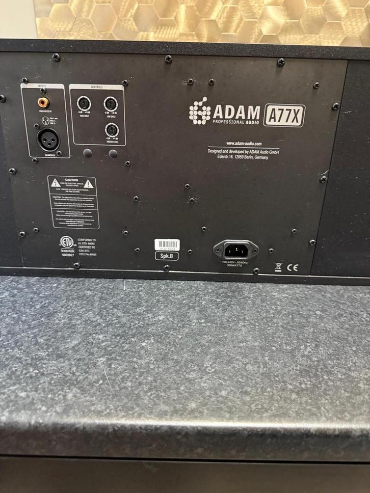 2 x Adam A77X Studio Monitor - Topstaat!, Audio, Tv en Foto, Luidsprekers, Zo goed als nieuw, Front, Rear of Stereo speakers, 120 watt of meer