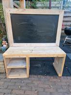 kinderbureau steigerhout met krijtbord, Kinderen en Baby's, Kinderkamer | Tafels en Stoelen, Ophalen, Zo goed als nieuw, Tafel(s)