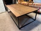Zware massieve salontafel - 140x70x40H, Huis en Inrichting, Tafels | Salontafels, Recircle020@gmail.com, Buikslotermeerplein 319