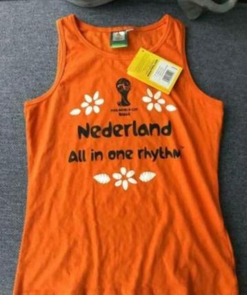 Oranje top in maat 134/140 *nieuw* beschikbaar voor biedingen