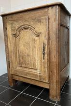 Sfeervol, rustiek antiek Franse kast / dressoir, 50 tot 100 cm, Met deur(en), 25 tot 50 cm, Gebruikt