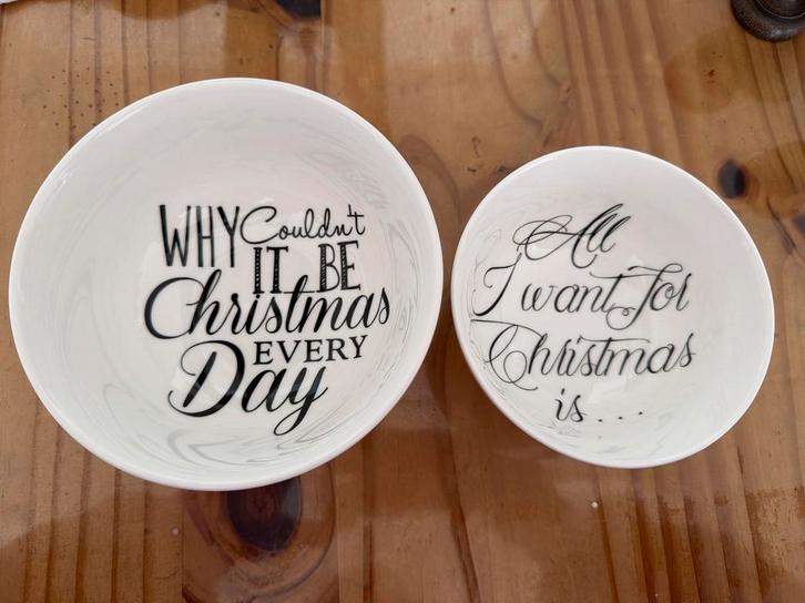 Rivièra Maison kerst, Huis en Inrichting, Woonaccessoires | Schalen en Manden, Nieuw, Schaal, Rond, Porselein of Keramiek, Ophalen