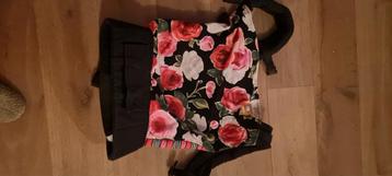 Tula Peuterdraagzak - Mooi Design! beschikbaar voor biedingen