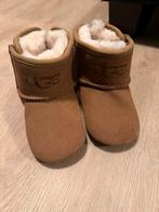 UGG | maat 20,5, Ophalen of Verzenden, Zo goed als nieuw, Meisje, Laarsjes