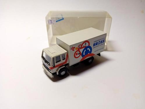 Rietze Ford Cargo bakwagen rijschool Bross, Hobby en Vrije tijd, Modelauto's | 1:87, Zo goed als nieuw, Bus of Vrachtwagen, Rietze